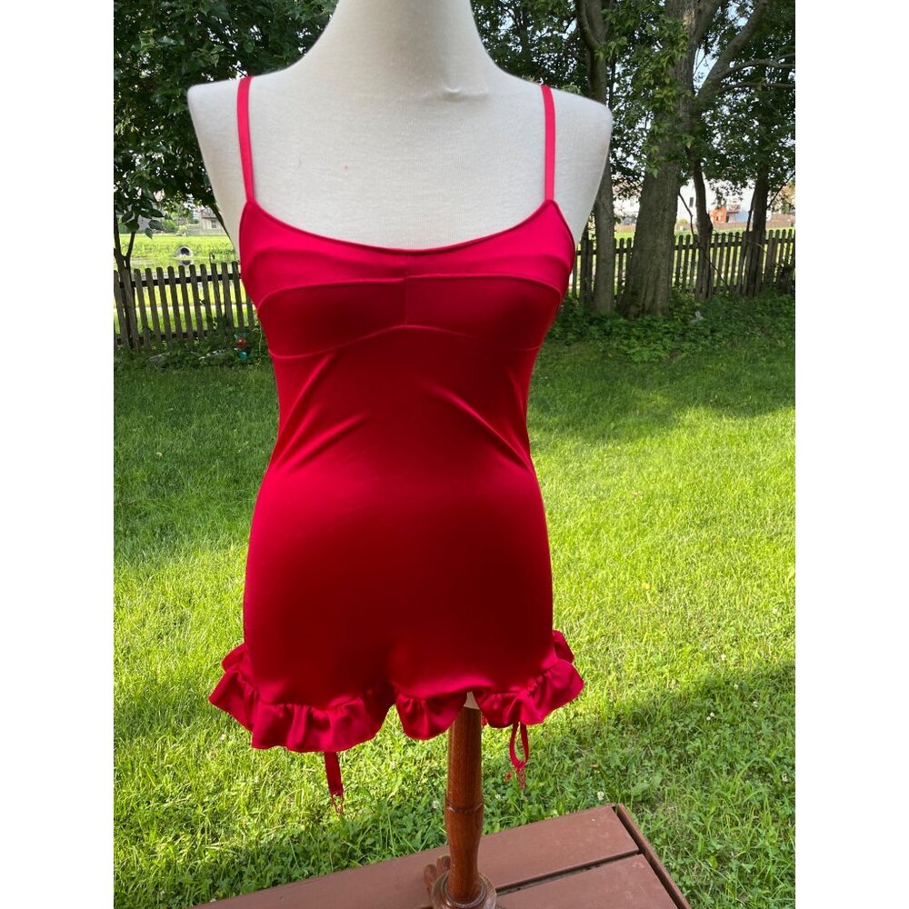 Chemise Womens Red Ruffled Mini Dress With Garter Straps Size M/L